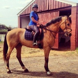 Meet your Posher, Angela